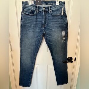 NWT Gap jeans sz 33/16
